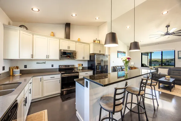 $575,000 | 1495 Oxbow Drive, Sheridan, WY 82801