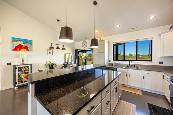 $575,000 | 1495 Oxbow Drive, Sheridan, WY 82801