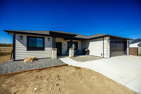 $575,000 | 1495 Oxbow Drive, Sheridan, WY 82801