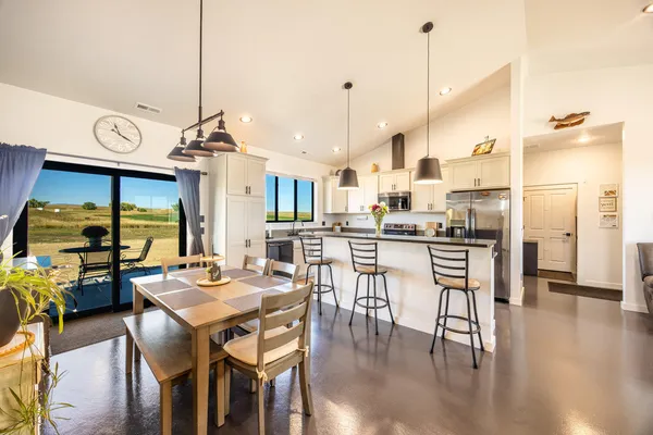 $575,000 | 1495 Oxbow Drive, Sheridan, WY 82801