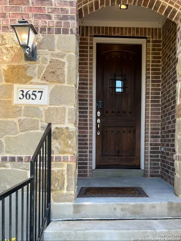 $517,500 | 3657 Briscoe Way, Bulverde, TX 78163