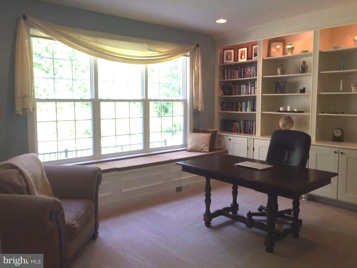 3854 Springtown Road Furlong, PA 18925 - Photo 11 of 25 Office / Study