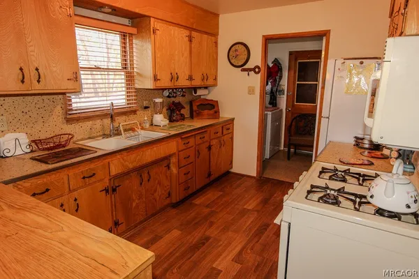 $1,550 | 43246 Bow Canyon Road, Big Bear Lake, CA 92315