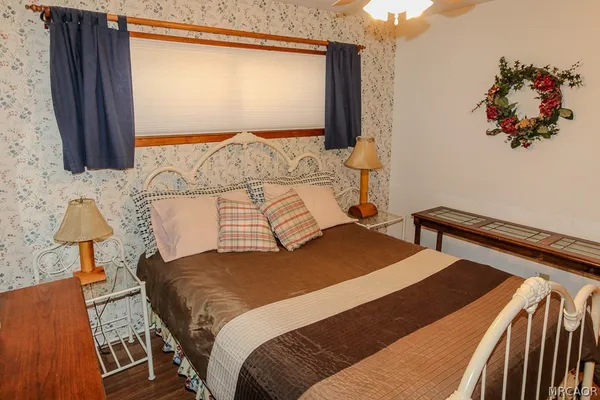 $1,550 | 43246 Bow Canyon Road, Big Bear Lake, CA 92315