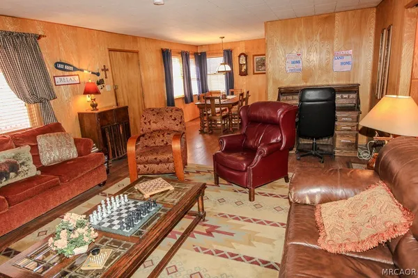 $1,550 | 43246 Bow Canyon Road, Big Bear Lake, CA 92315