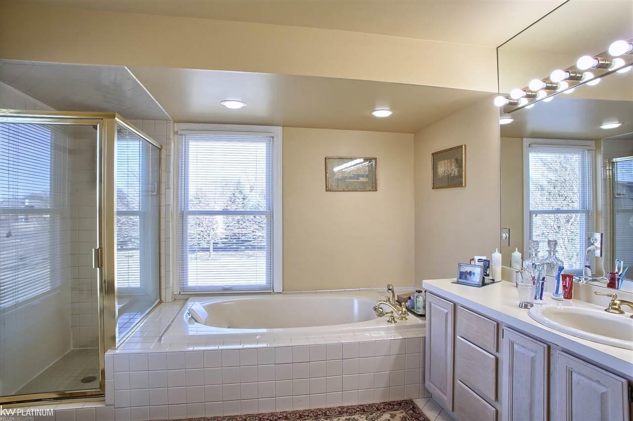 5775 Brewster Road Rochester, MI 48306 - Photo 30 of 53