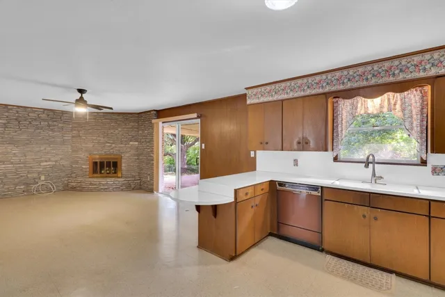 $395,000 | 1109 Hollybluff Street, Austin, TX 78753