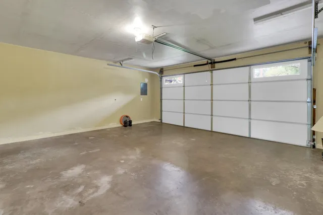 $395,000 | 1109 Hollybluff Street, Austin, TX 78753