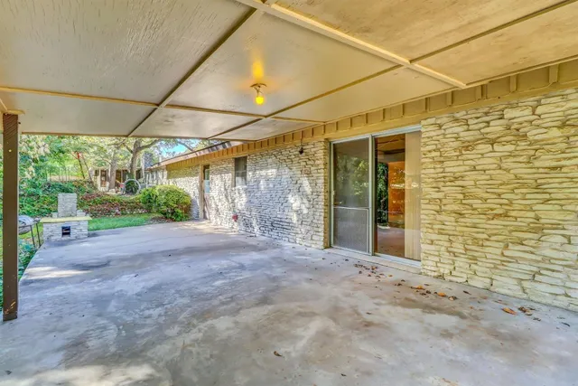 $395,000 | 1109 Hollybluff Street, Austin, TX 78753
