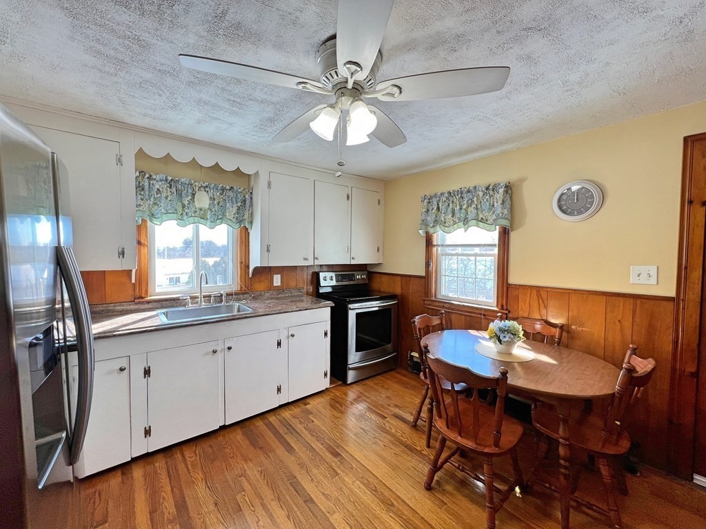 19 Harwich Street Worcester, MA 01607 - Photo 20 of 42 Gallery Image 20