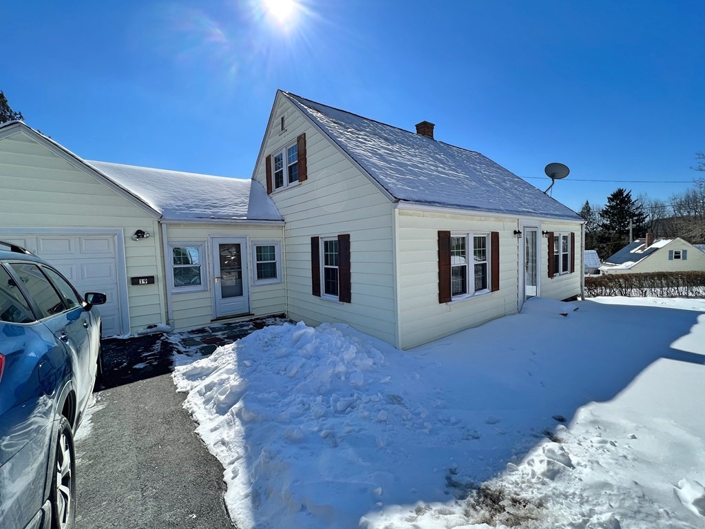 19 Harwich Street Worcester, MA 01607 - Photo 8 of 42 Gallery Image 8
