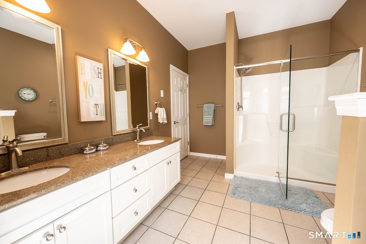 72 Annello Way Middletown, CT 06457 - Photo 14 of 27 A soaking tub for unwinding. A walk-in shower for convenience. Why choose?