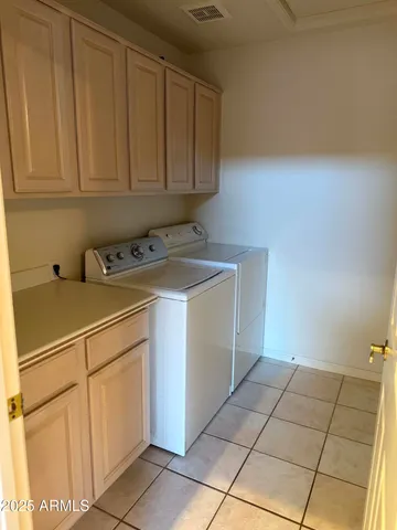 $3,200 | 1308 East Horseshoe Avenue, Gilbert, AZ 85296