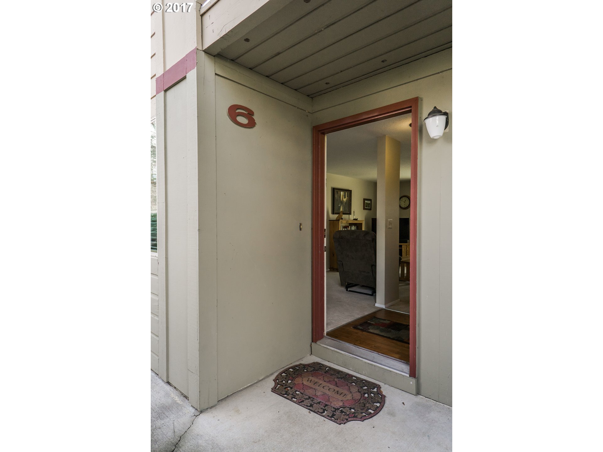 12608 Northwest Barnes Road, Unit 6 Portland, OR 97229 - Photo 4 of 26 Gallery Image 4