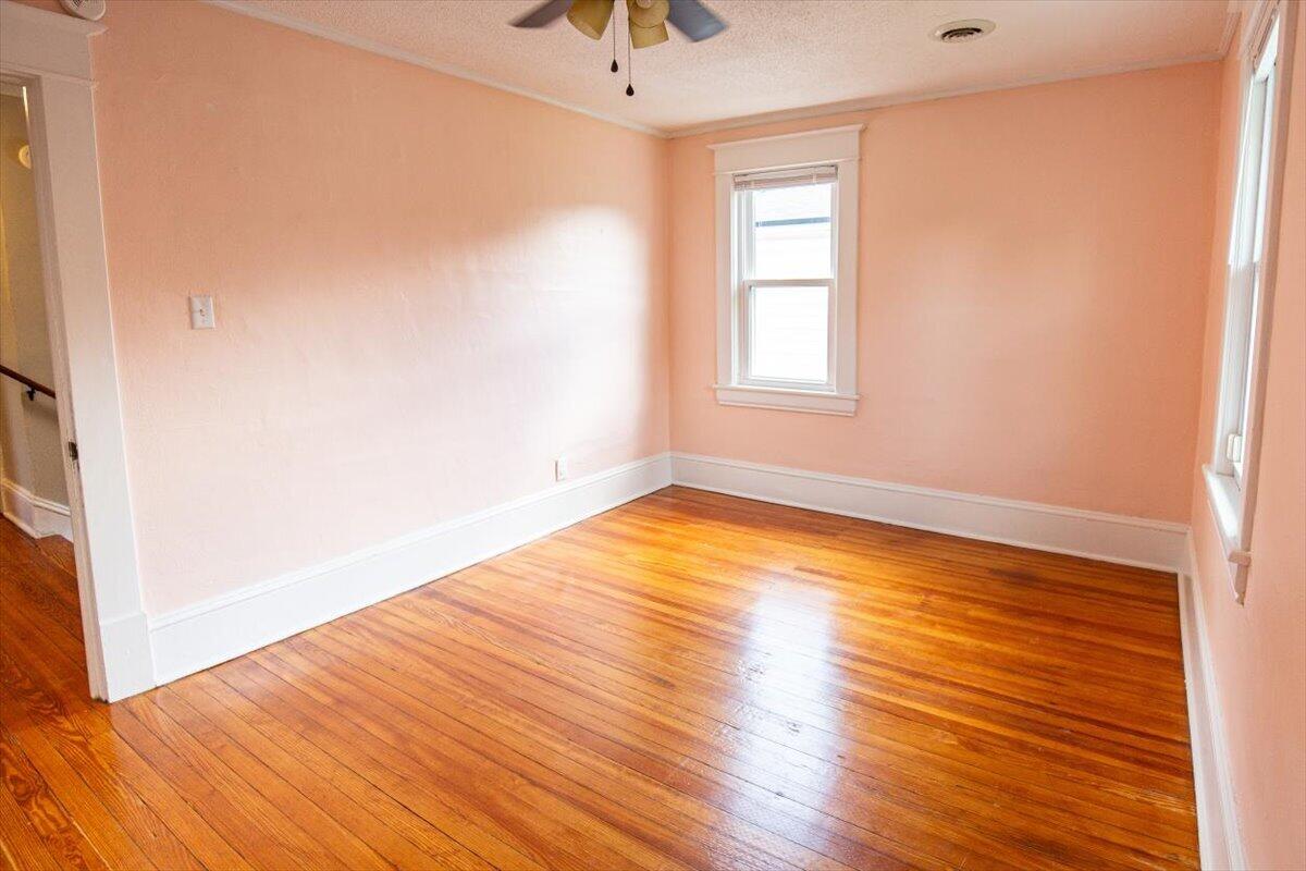 2446 Montvale Road Southwest Roanoke, VA 24015 - Photo 28 of 43 30-2446-Montvale-31