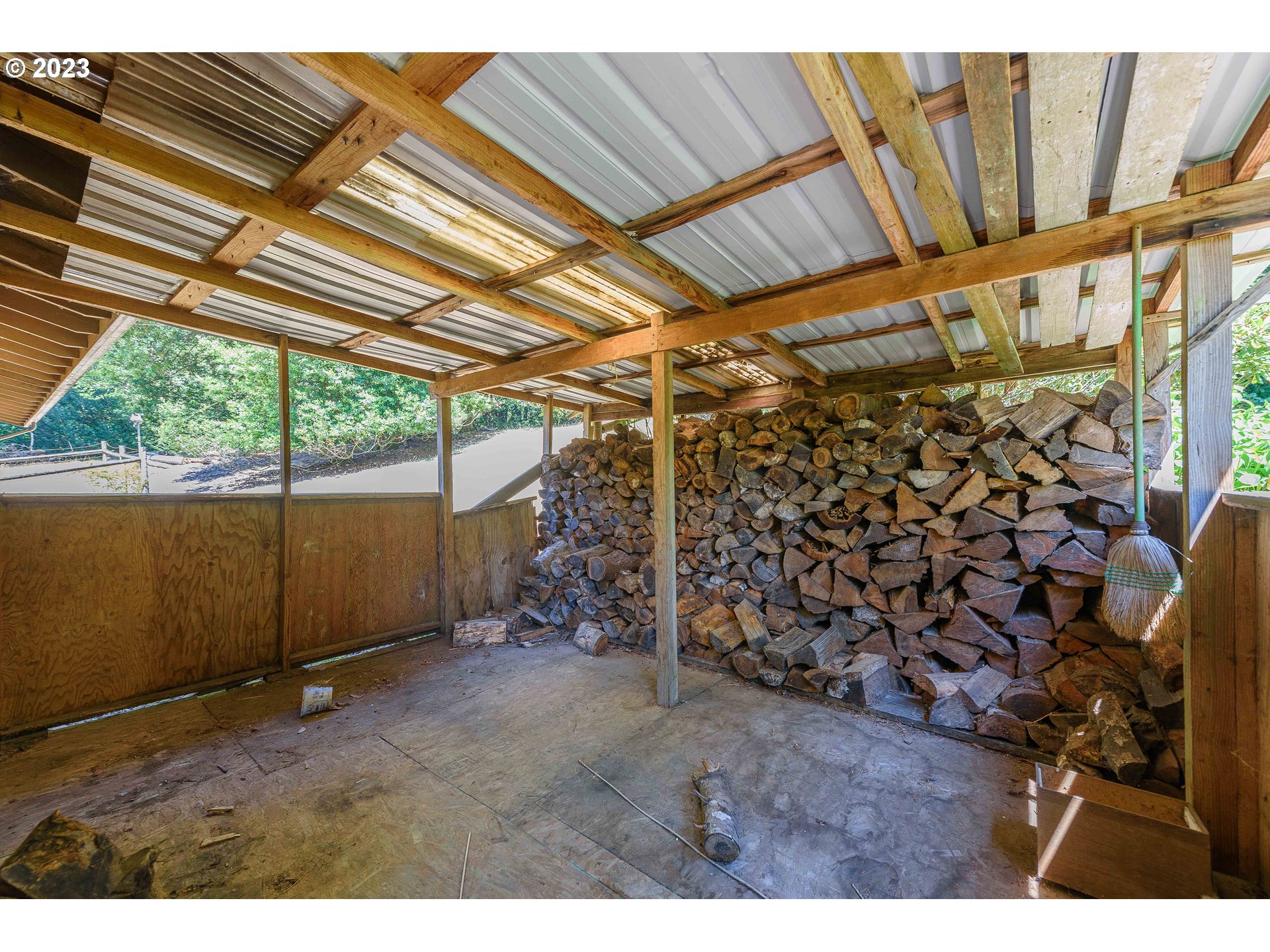 55782 Fairview Road Coquille, OR 97423 - Photo 34 of 47 Shed
