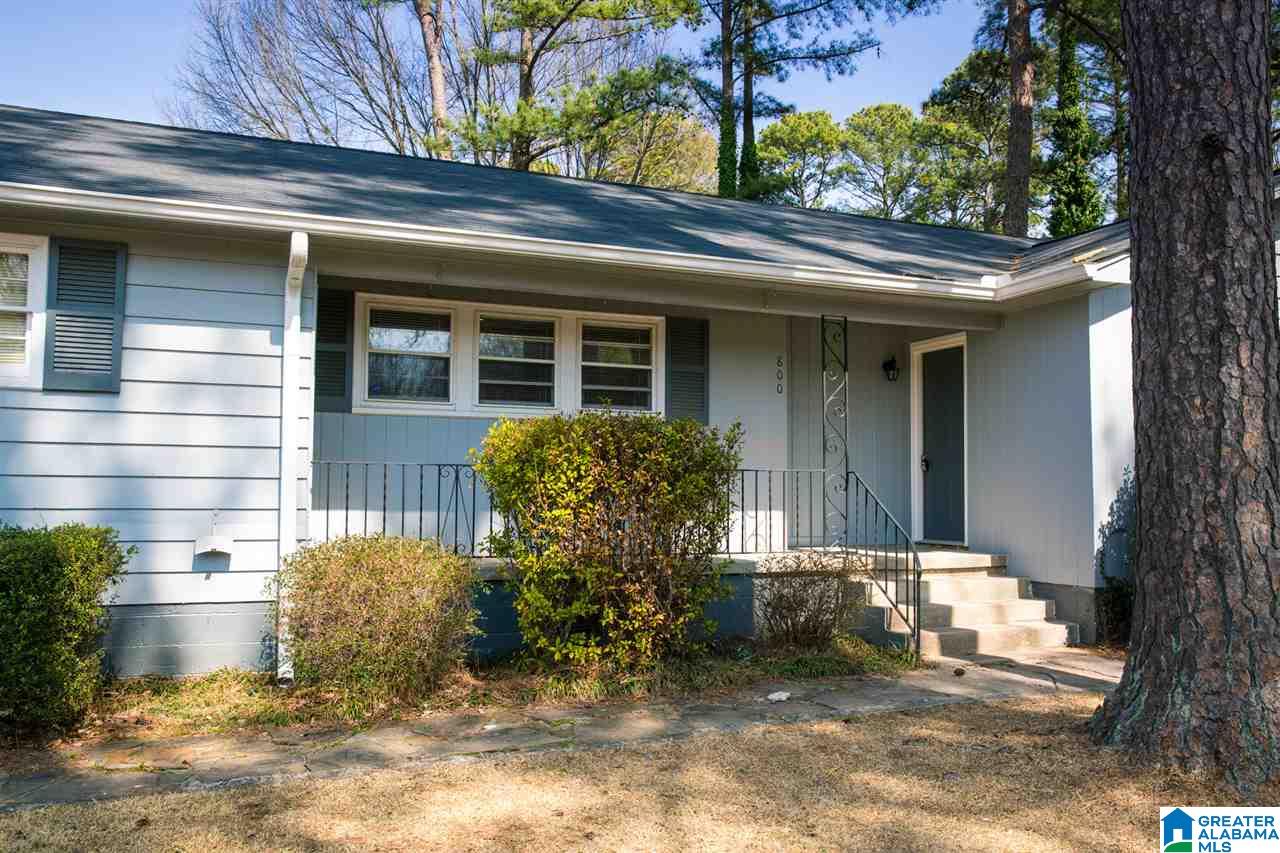 817 Martinwood Road Birmingham, AL 35235 - Photo 4 of 49