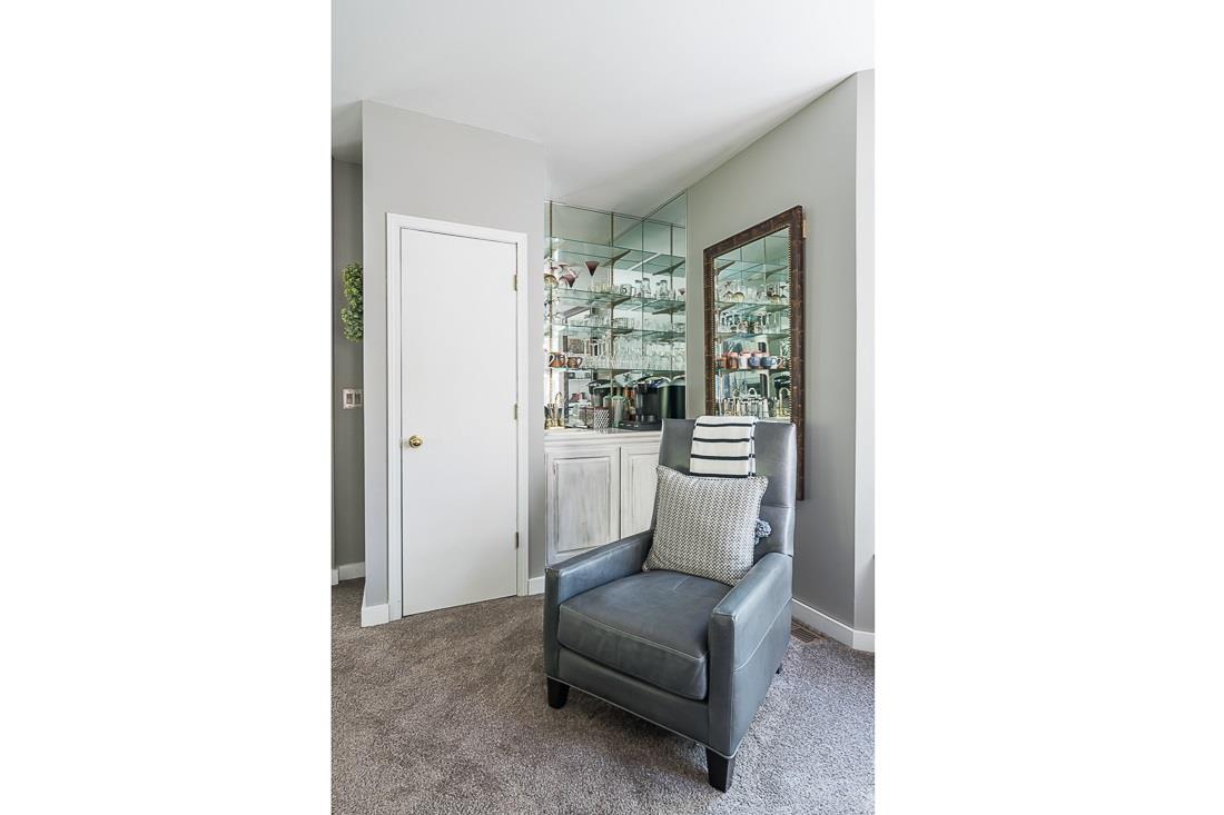 137 Forest Road Davenport, IA 52803 - Photo 15 of 24 Gallery Image 15