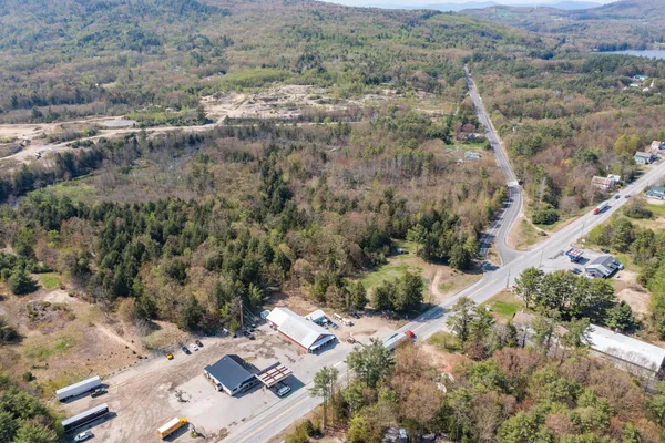 $279,900 | 1729 Federal Road, Livermore, ME 04253