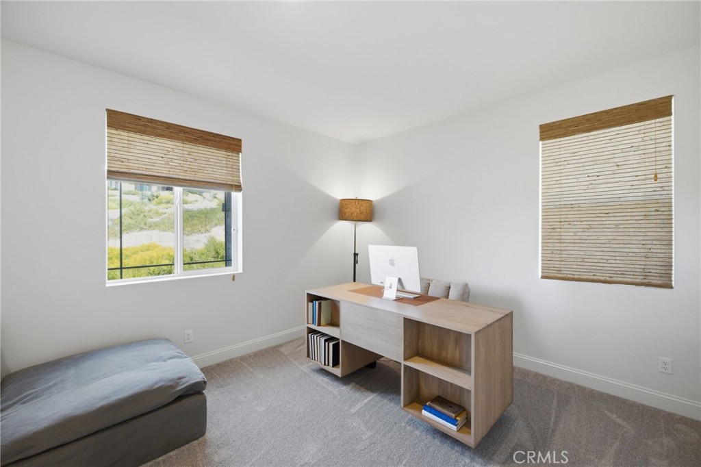 1238 Matterhorn Street Riverside, CA 92506 - Photo 18 of 45