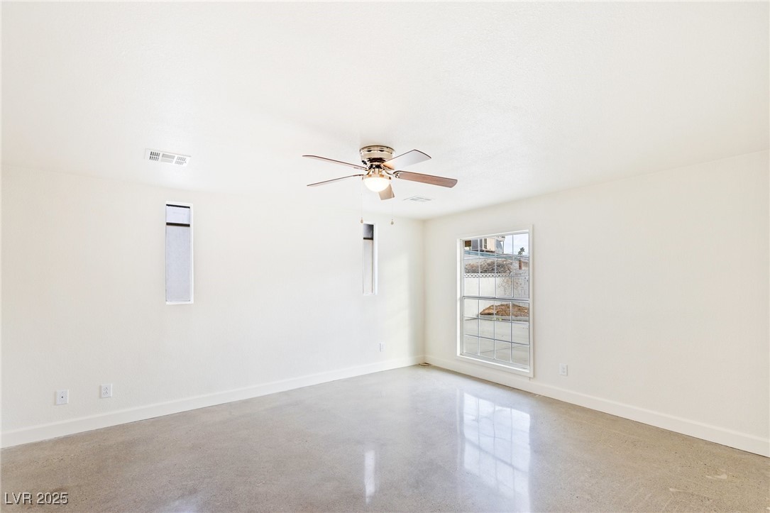 1657 East Desert Inn Road Las Vegas, NV 89169 - Photo 23 of 30