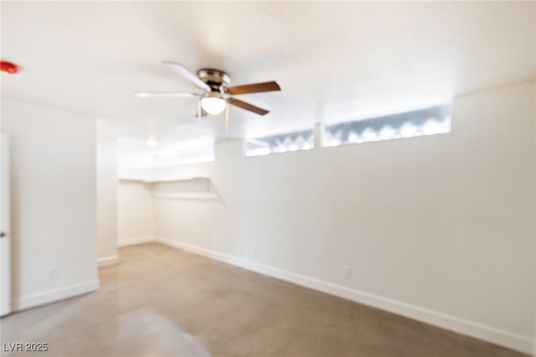 1657 East Desert Inn Road Las Vegas, NV 89169 - Photo 6 of 30