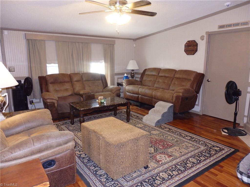 492 Mt Shepherd Road Asheboro, NC 27205 - Photo 9 of 43 Den