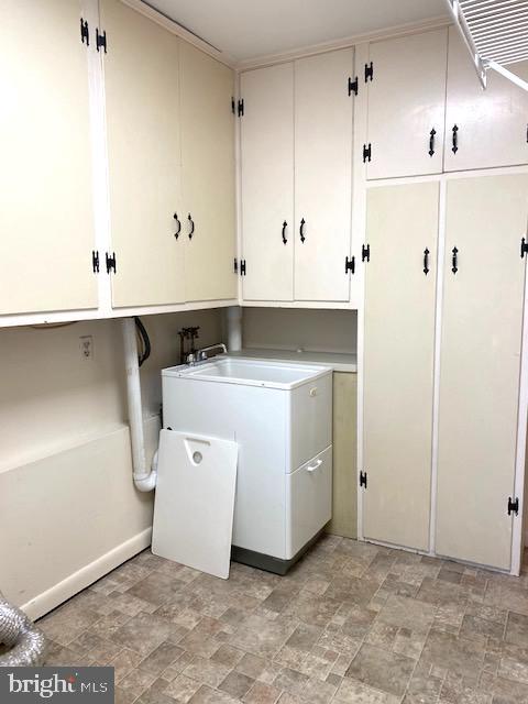 2931 Eagleville Road Eagleville, PA 19403 - Photo 24 of 46 Laundry/Mud Room with Built-Ins.
