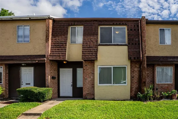 $159,900 | 2323 Huntington Green Court, Unit 5, Orlando, FL 32839