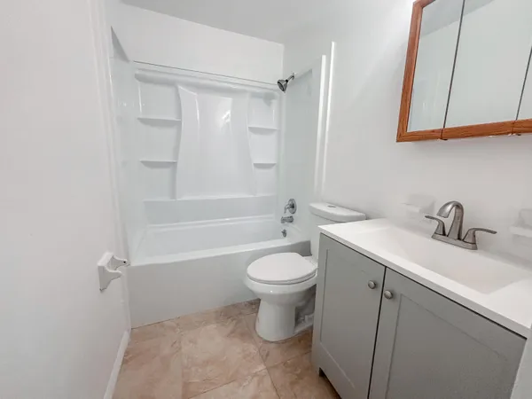 $1,999 | 2612 South 29th Street, Fort Pierce, FL 34981