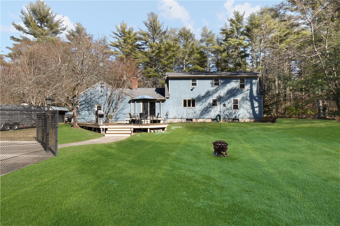 75 Locust Valley Road Exeter, RI 02822 - Photo 2 of 26