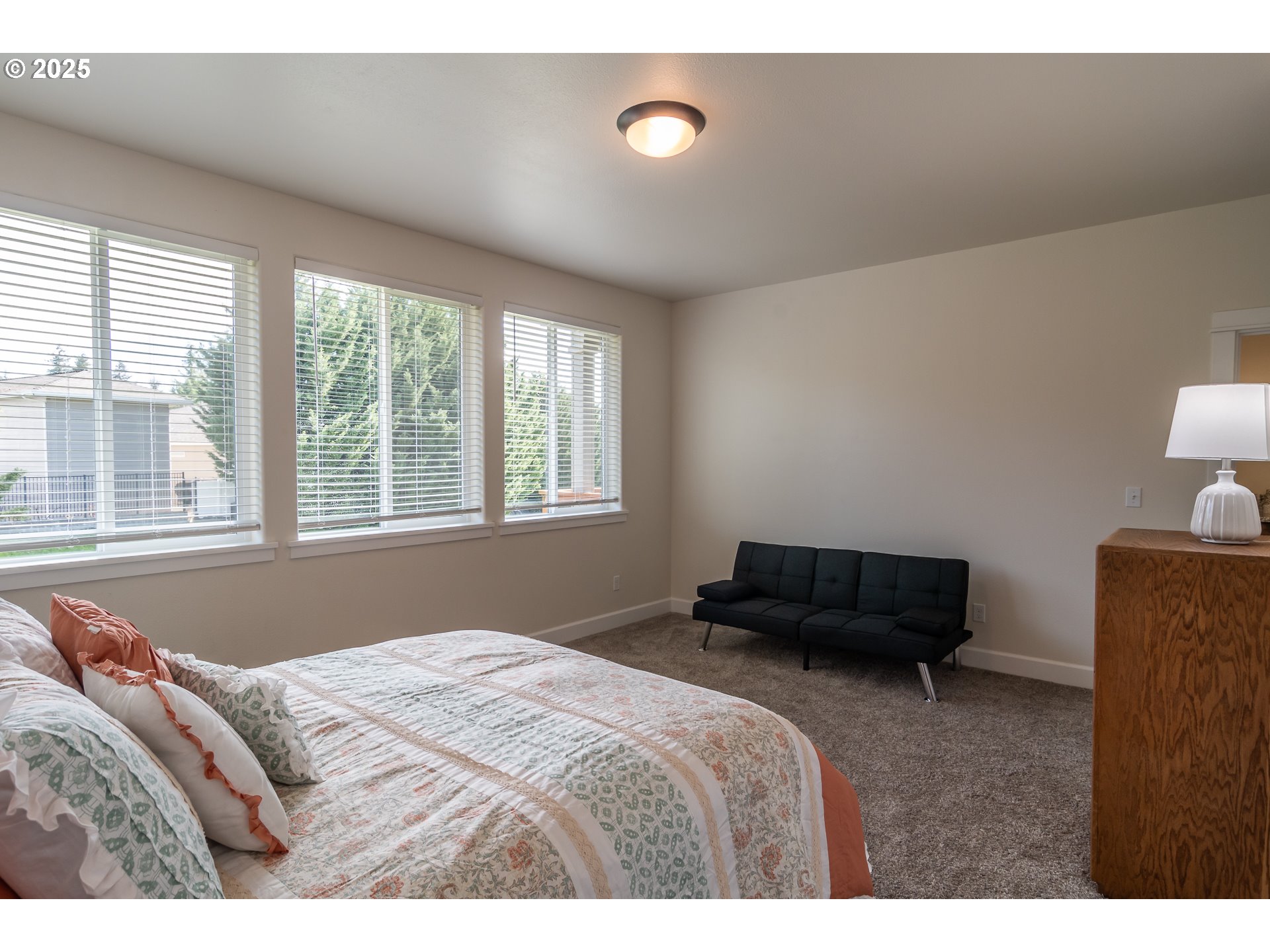 702 Divot Loop Sutherlin, OR 97479 - Photo 32 of 39