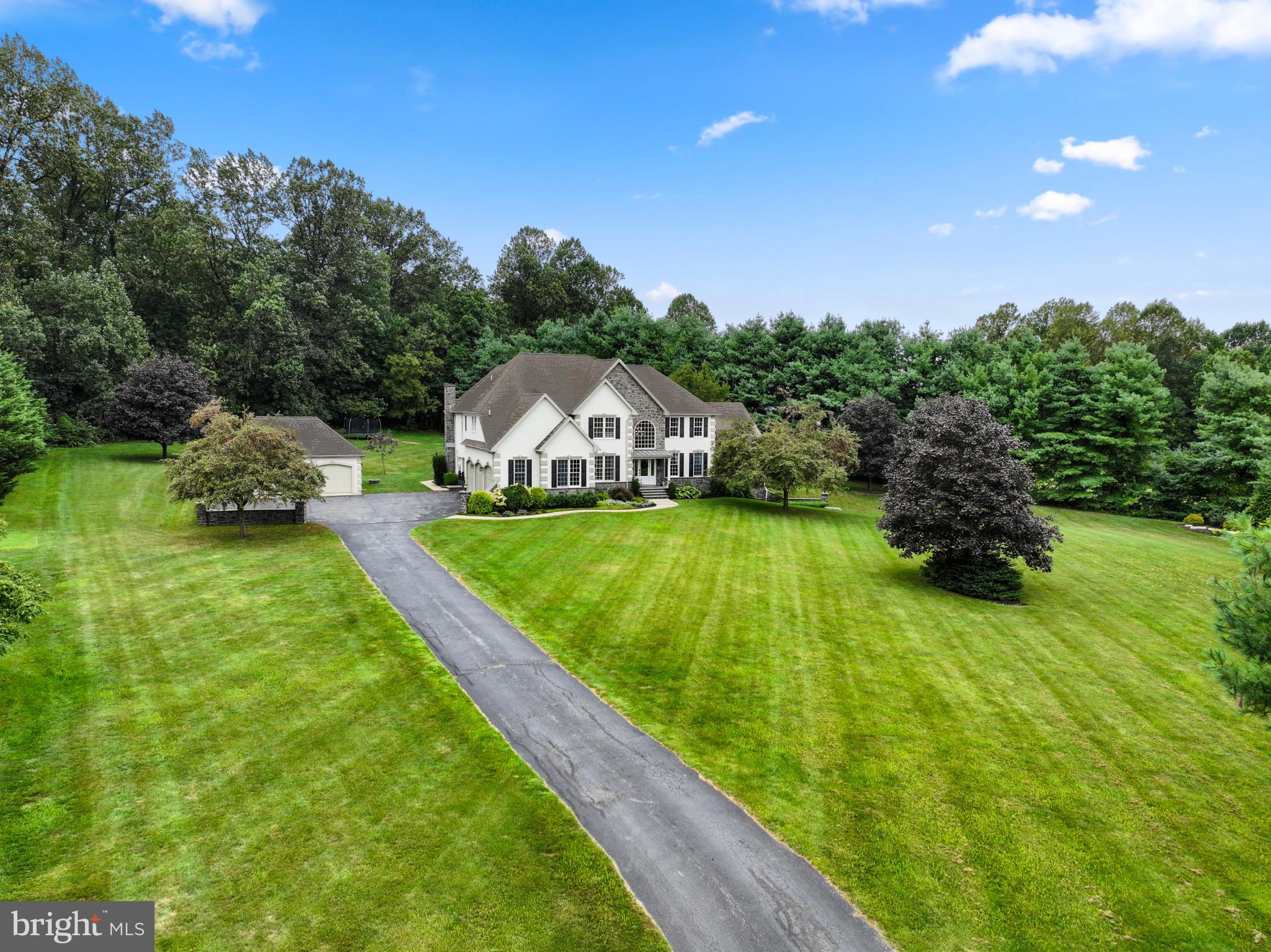 127 Beacon Light Road Coatesville, PA 19320 - Photo 16 of 99 Spacious home nestled in lush greenery.