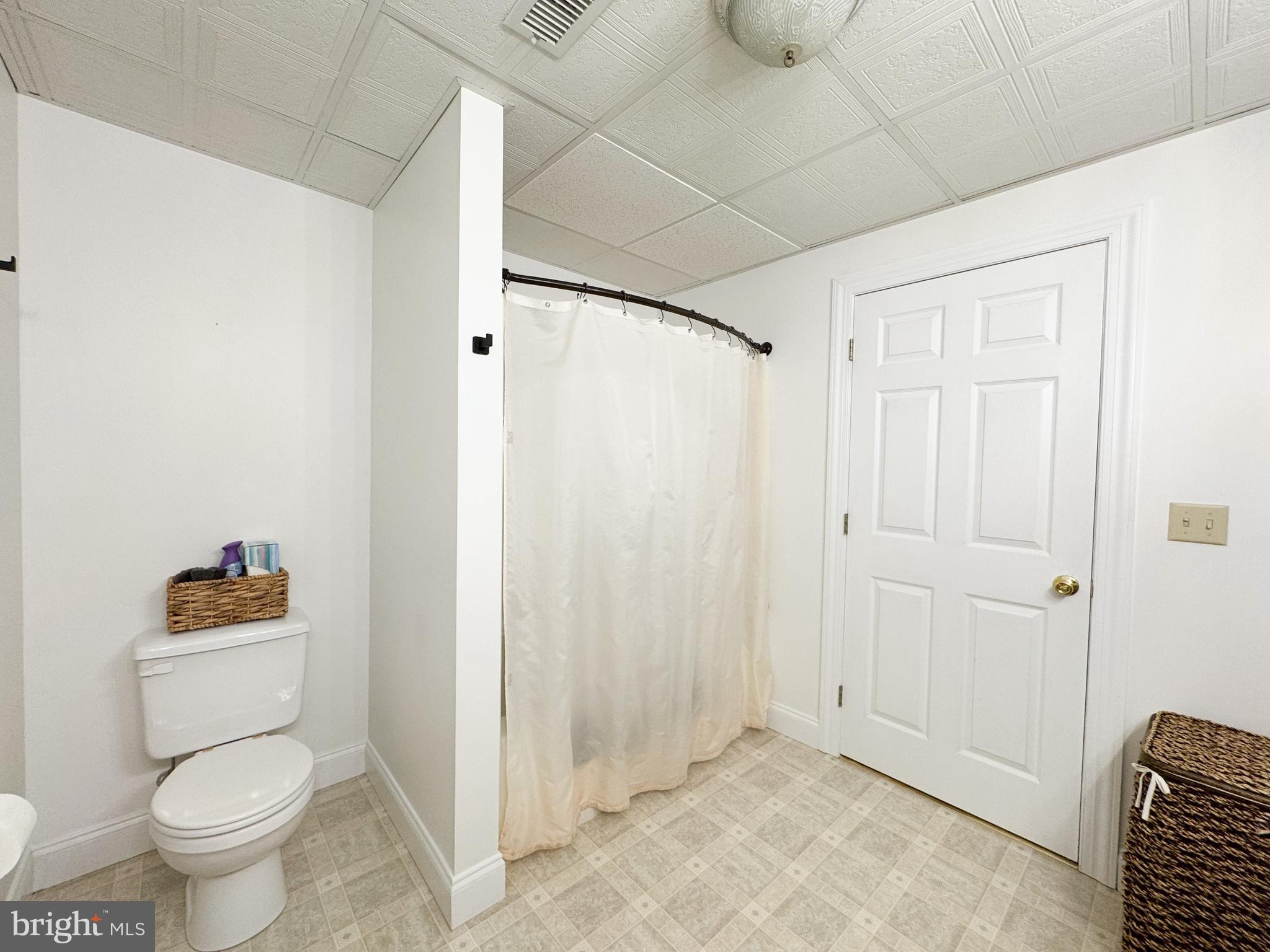 127 Beacon Light Road Coatesville, PA 19320 - Photo 83 of 99 Lower level bathroom