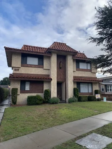 $3,500 | 8337 5th Street, Downey, CA 90241