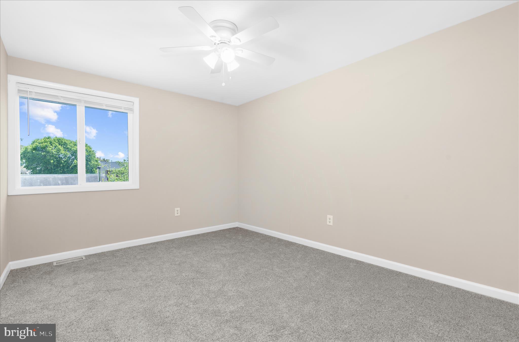 137 Arundel Road Pasadena, MD 21122 - Photo 24 of 55