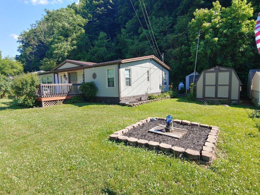 559 Brake Road Elliston, VA 24087 - Photo 35 of 44 0614211635a_HDR