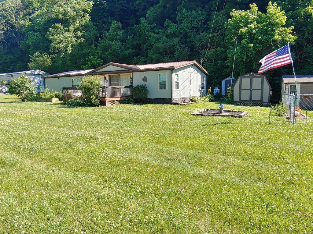 559 Brake Road Elliston, VA 24087 - Photo 36 of 44 0614211636_HDR