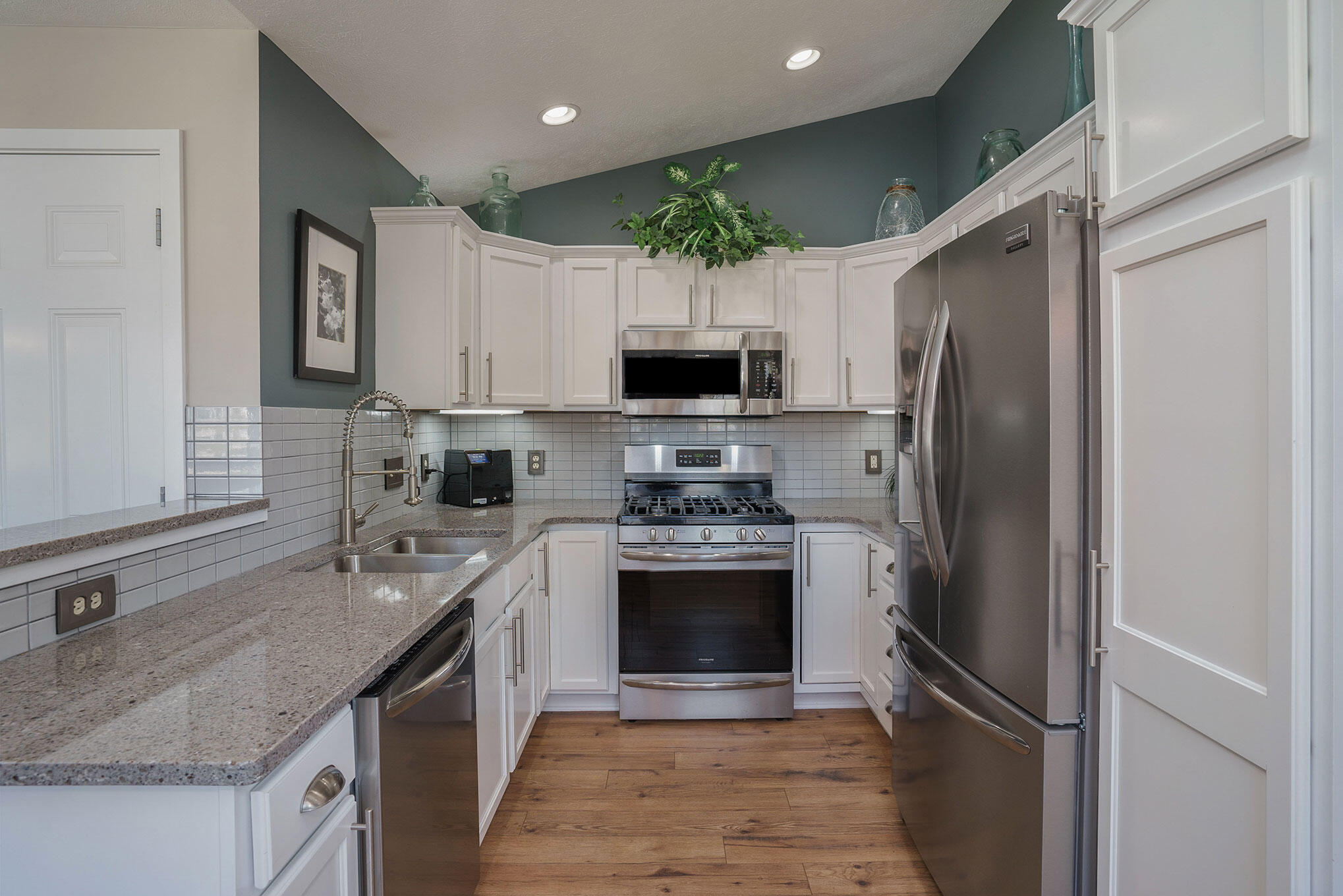 3024 Raspberry Lane Holland, MI 49424 - Photo 8 of 30 DSC01844