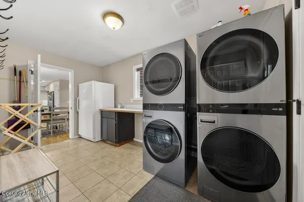 $995,000 | 15951 North Pinewood Way, Hayden, ID 83835