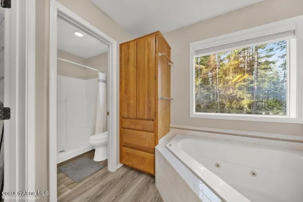 $995,000 | 15951 North Pinewood Way, Hayden, ID 83835