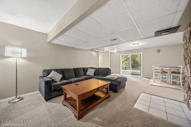 $1,025,000 | 15951 North Pinewood Way, Hayden, ID 83835