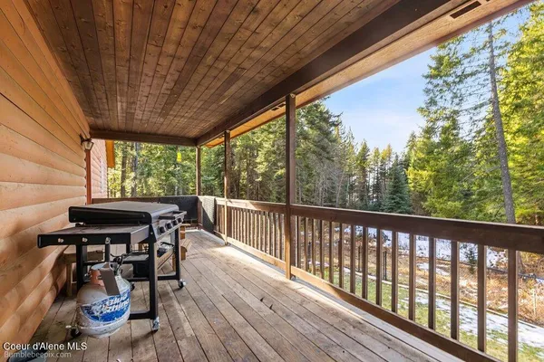 $995,000 | 15951 North Pinewood Way, Hayden, ID 83835