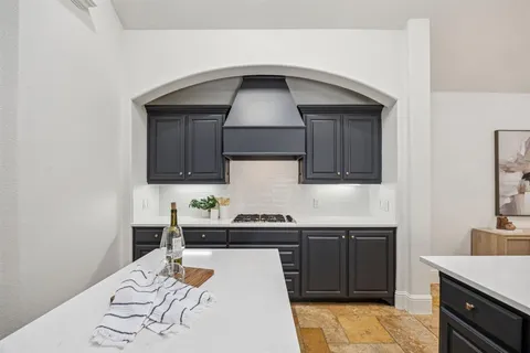 $760,000 | 6156 Stapleford Circle, Dallas, TX 75252