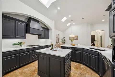 $760,000 | 6156 Stapleford Circle, Dallas, TX 75252