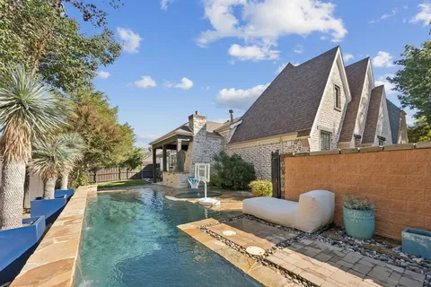 $760,000 | 6156 Stapleford Circle, Dallas, TX 75252