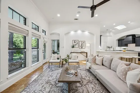 $760,000 | 6156 Stapleford Circle, Dallas, TX 75252