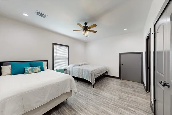 an aerial view of a tennis court