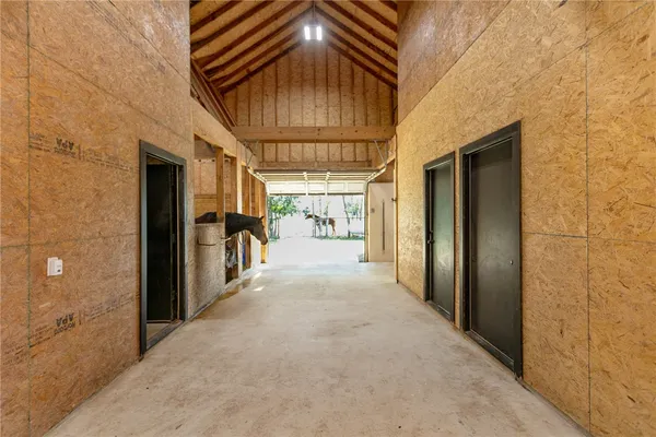 $849,000 | 10477 Acacia Lane, Franklin, TX 77856