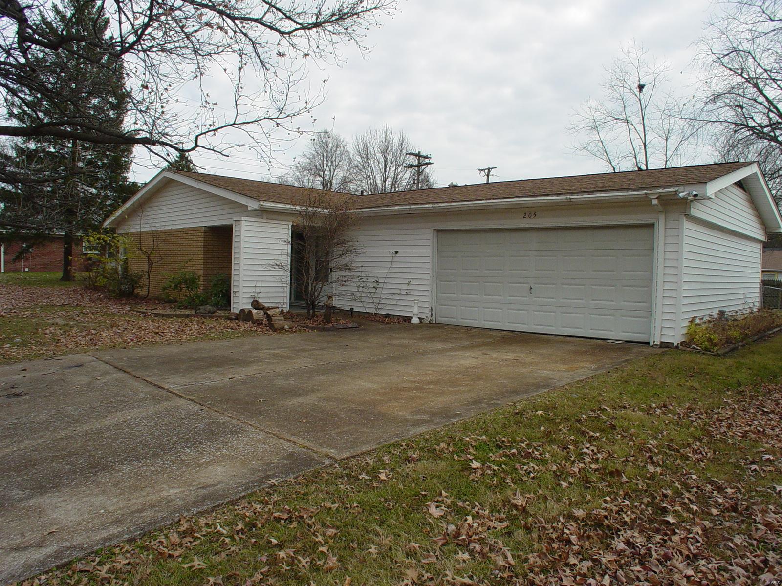 205 North Point Road Fairview Heights, IL 62208 - Photo 5 of 8